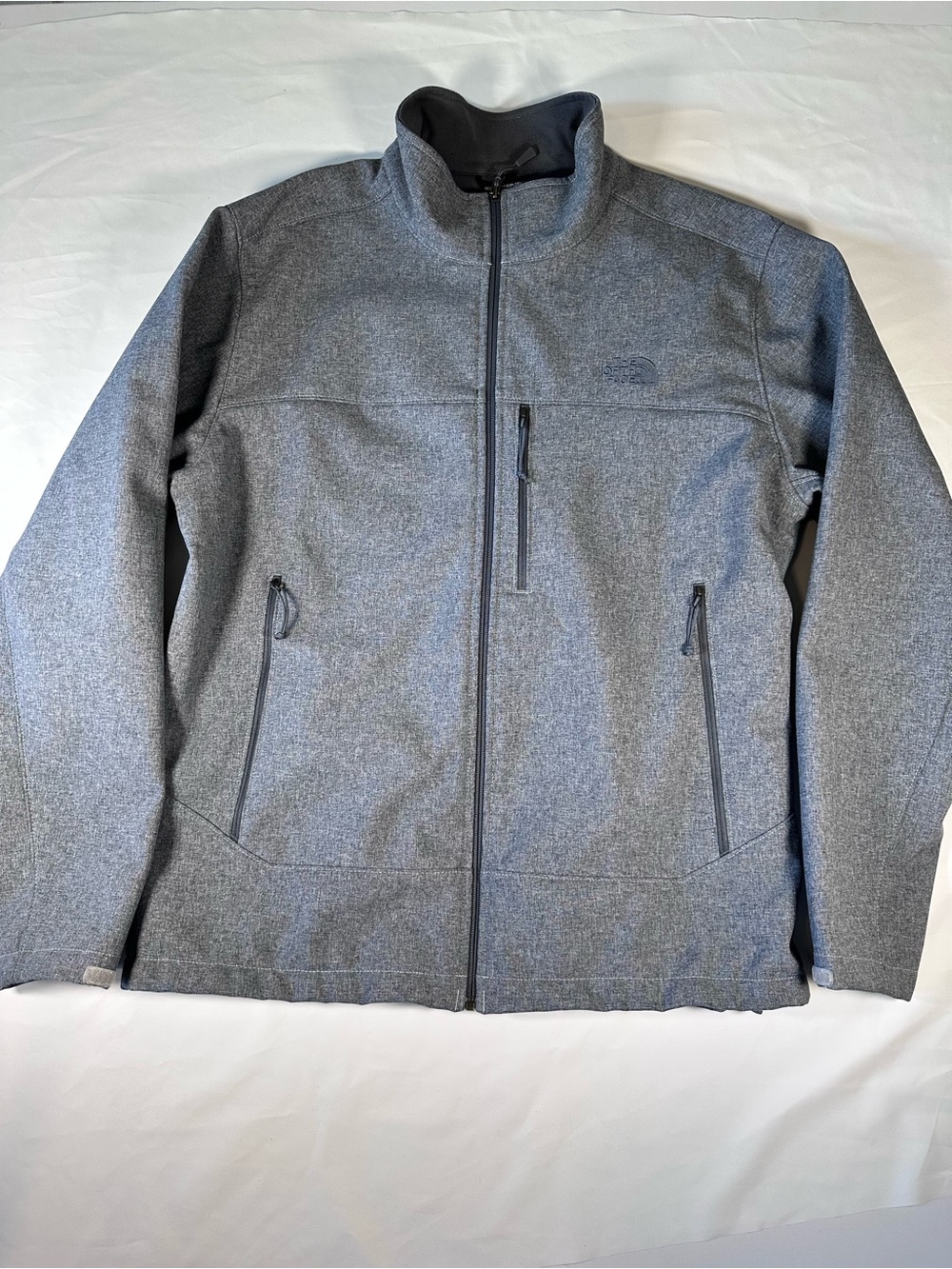 The North Face Men's Heather Gray Softshell Full-Zip Jacket